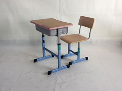 �E�A�������n�����{��